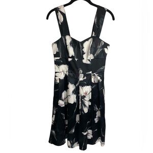 White House Black Market Floral Satin A-Line Party Dress Size 2